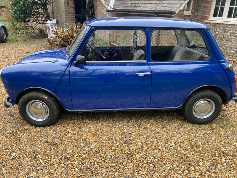 AUSTIN MINI